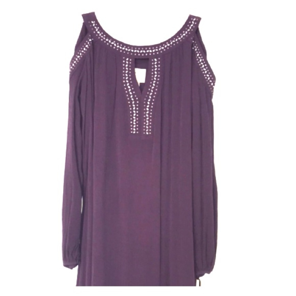 Purple cold shoulder Flowy dress!